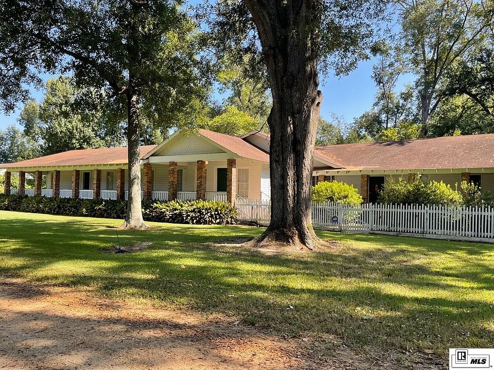 1st image of 211 Chambers Ave