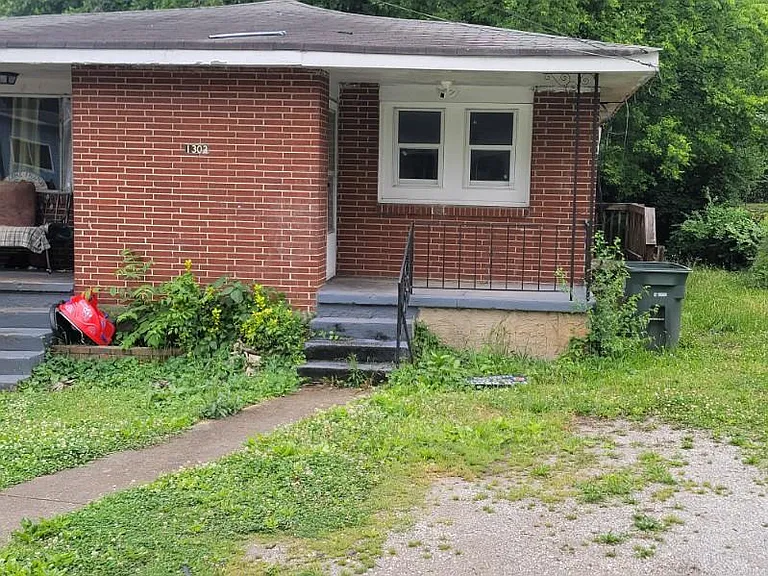 1302 Arlington Ave #A — Photo 6