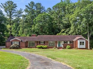 325 Saint Marys Ln NW, Marietta, GA 30064