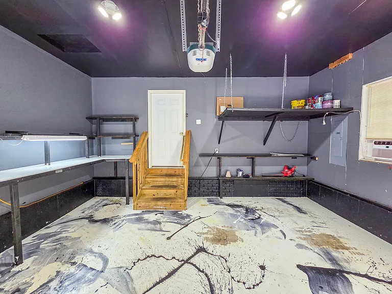 8401 Kennedy Dr — Photo 30