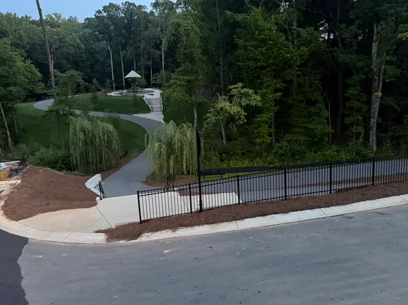 7004 Branch Ct, Charlotte, NC 28262