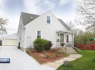 136 Arthur St, Kaukauna, WI 54130