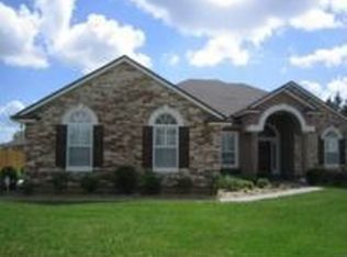 879 Songbird Dr, Orange Park, FL 32065