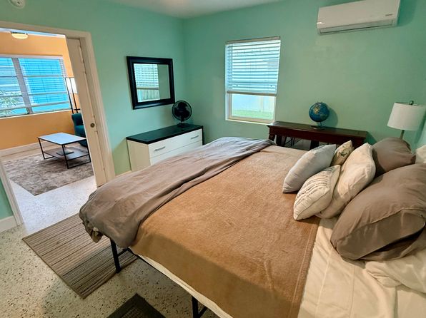 145 E Alachua Ln APT 3