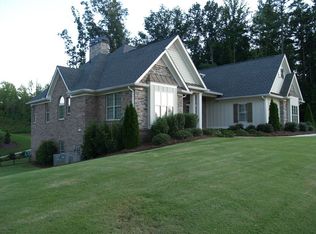 5025 Stefan Ridge Way, Buford, GA 30519