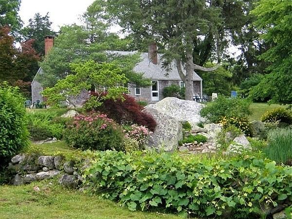 1st image of 15 Crowell Ln #1