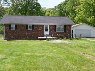 3586 Jackson School Rd, Benton, KY 42025