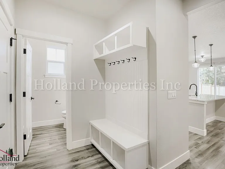 4352 SE Lone Oak St — Photo 5