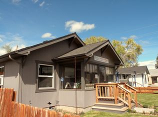 710 SW 10th St, Redmond, OR 97756