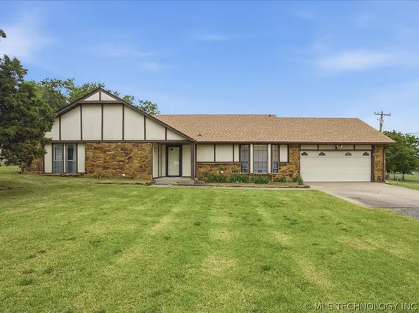 17317 E 109th St N, Owasso, OK 74055