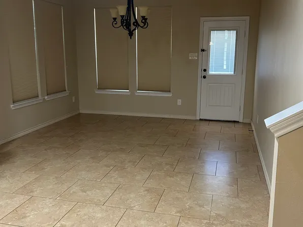 922 Dove Run Trl, College Station, TX 77845