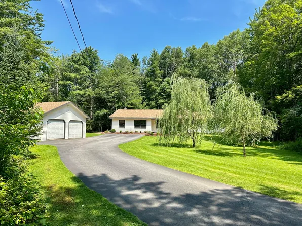 61 Brian Drive, Brewer, ME 04412