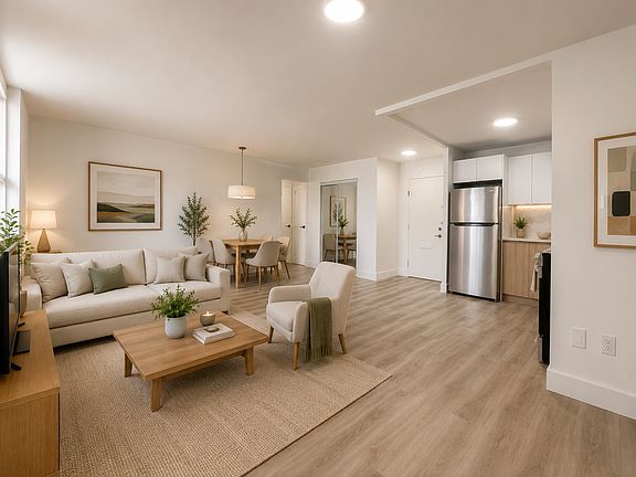 3rd image of 70 Paisley Blvd W #1287744