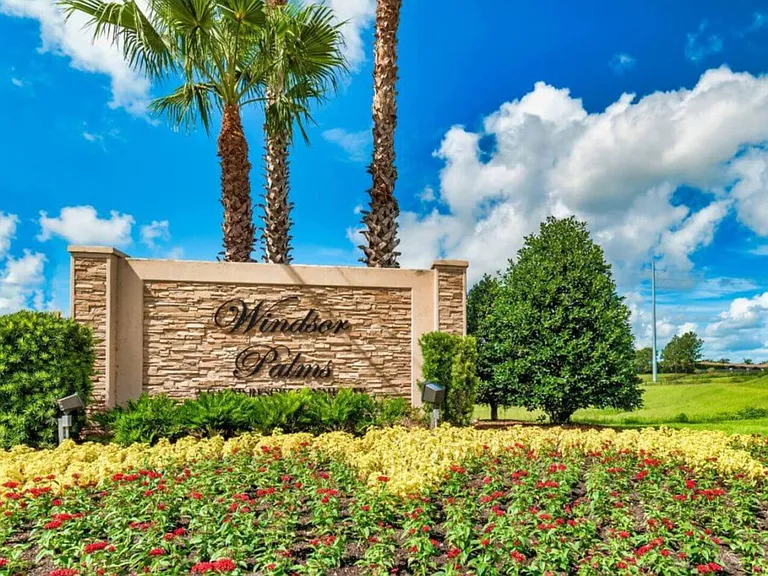 Silver Palm Dr — Photo 41