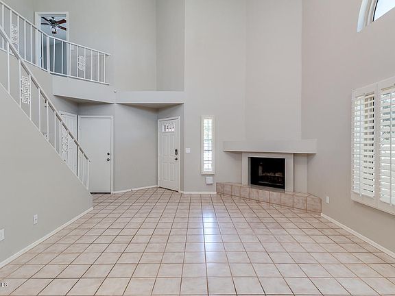 3rd image of 3637 E Rosemonte Dr