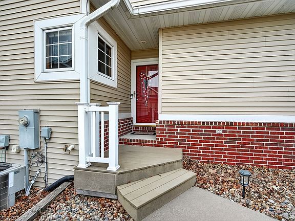 3rd image of 7238 Cody Dr