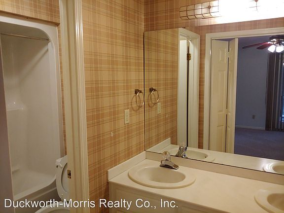 3rd image of 1607 Bellingrath Dr