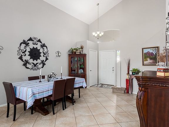4th image of 3927 E Morrow Dr