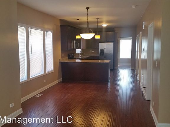 2nd image of 7925 S Kingston Ave