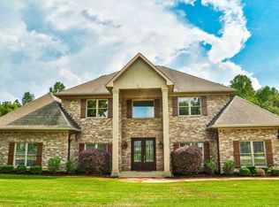 821 Farmdale Dr, Tuscaloosa, AL 35405