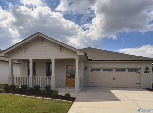 114 Applegrove Ln, Madison, AL 35757