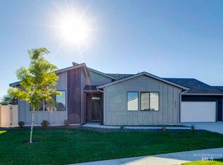 2954 N Rivington Ave, Eagle, ID 83616