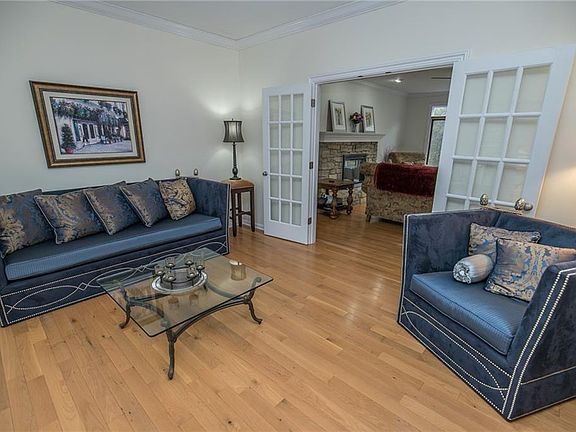 4th image of 8483 Countryview Dr