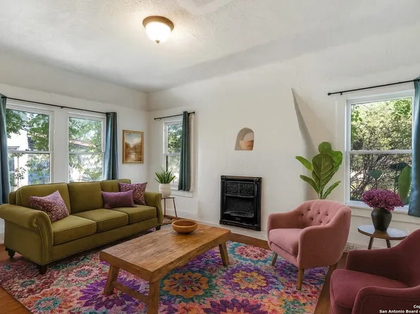 1434 hicks, San Antonio, TX 78210