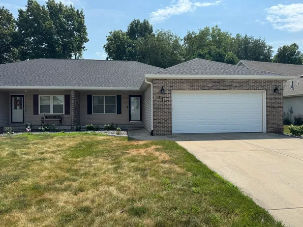 722 Woodridge Dr, Sherman, IL 62684