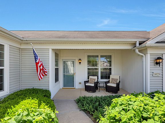 2nd image of 14029 Palisades Ave #14029