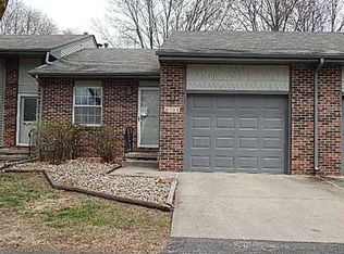 6158 Terrace Dr, Johnston, IA 50131