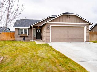 6409 Pacific Pines Dr, Pasco, WA 99301