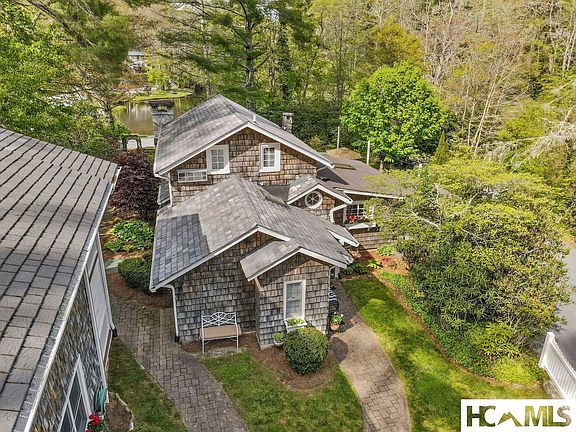 2nd image of 343 Cullasaja Drive