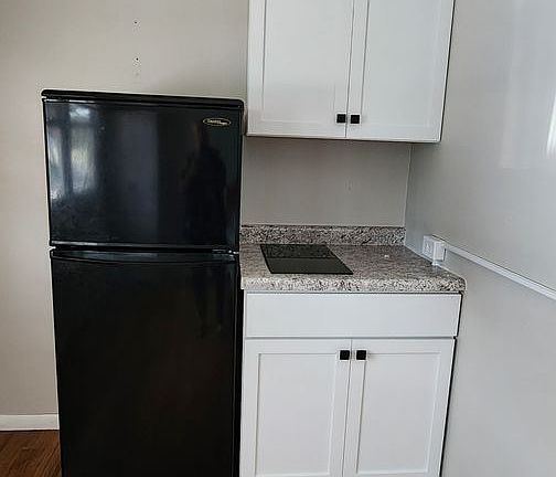 2nd image of 605 30th Ave W Unit 605-03