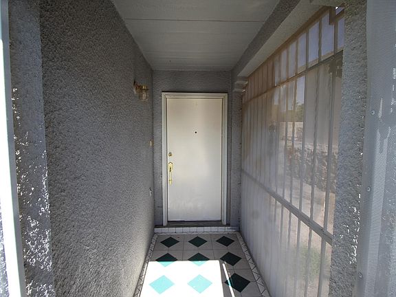 3rd image of 2413 Tierra Negra Dr