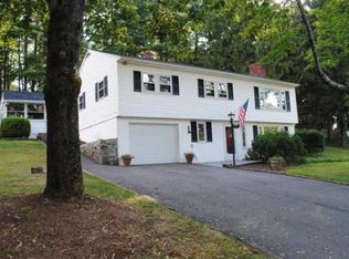 7 Concord Rd, Westford, MA 01886