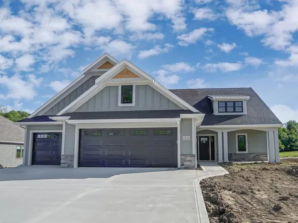 1816 Golfview Dr, Auburn, IN 46706