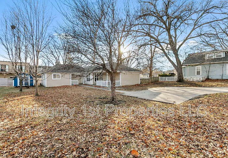 11221 W 59th Ter — Photo 4