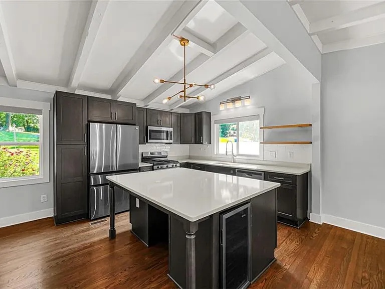3476 Alison Dr — Photo 7