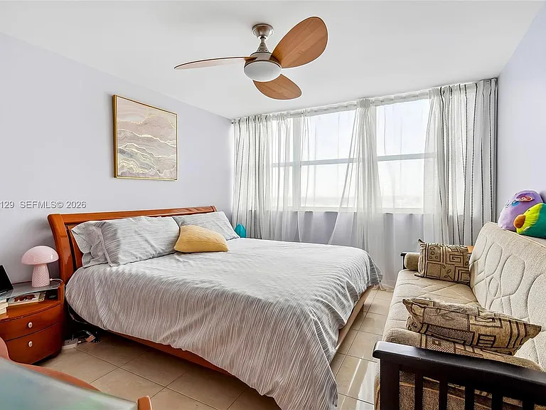 1400 S Ocean Dr #802 — Photo 27