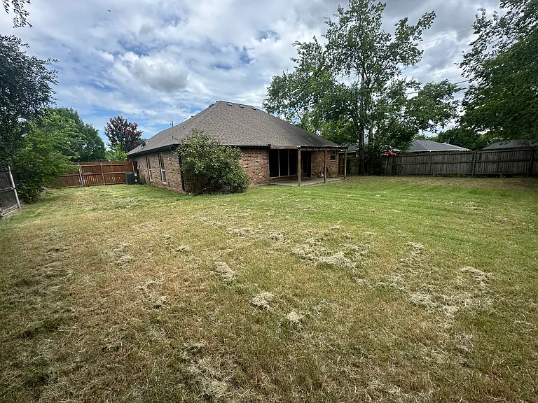 103 N Point Dr — Photo 15