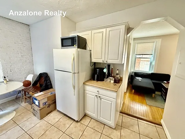 11 Foster St #3 — Photo 14