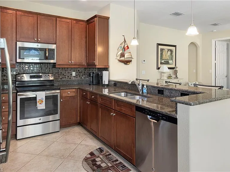 9063 Capistrano St N #4405 — Photo 5