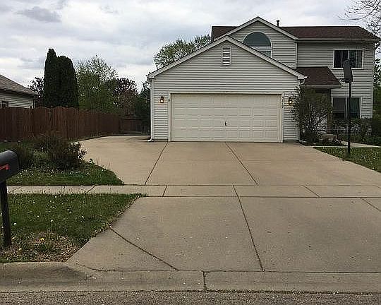 2nd image of 5819 Stonebridge Trl