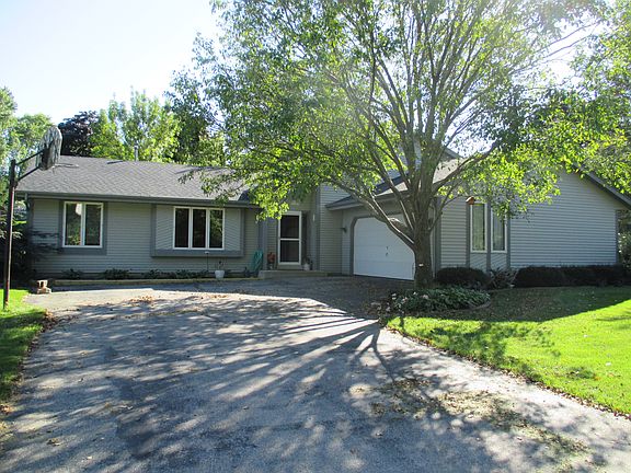 2nd image of N70W15107 Terrace Dr