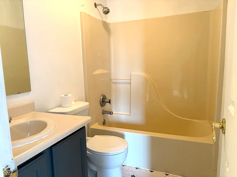 11052 Oakspring Dr — Photo 28