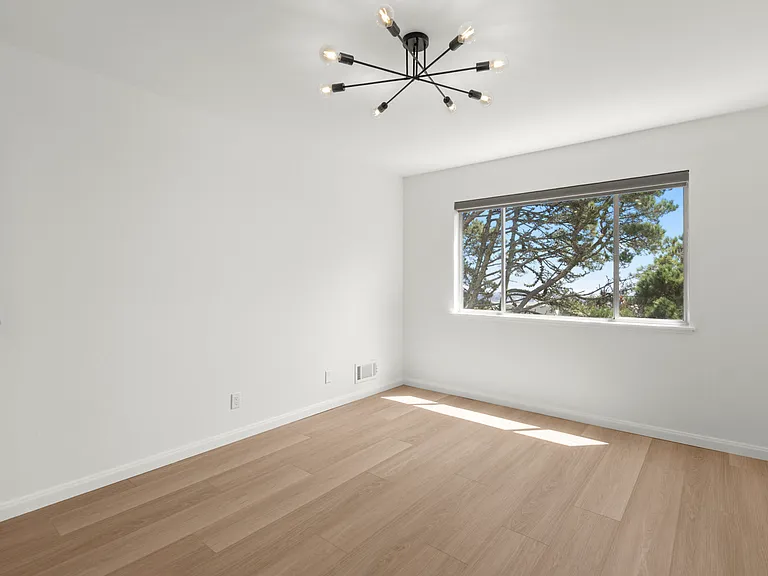 70 Crestline Dr #6 — Photo 31