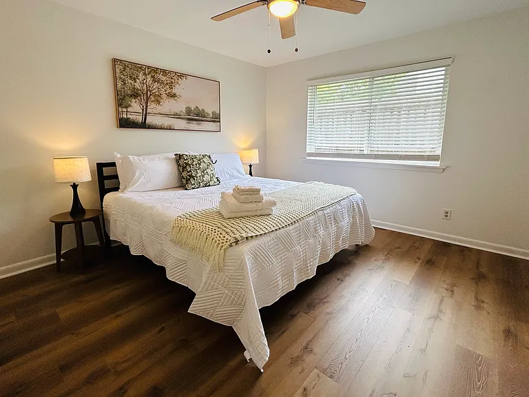 5505 Marblehead Dr — Photo 3