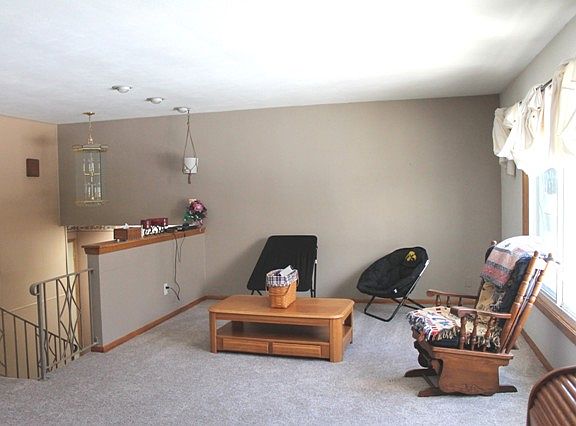 3rd image of 603 Sunrise Cir
