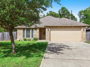 305 Sprucelake Rd, Huffman, TX 77336